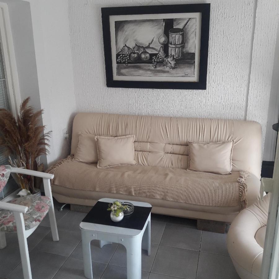 Apartmani Nis Exterior foto