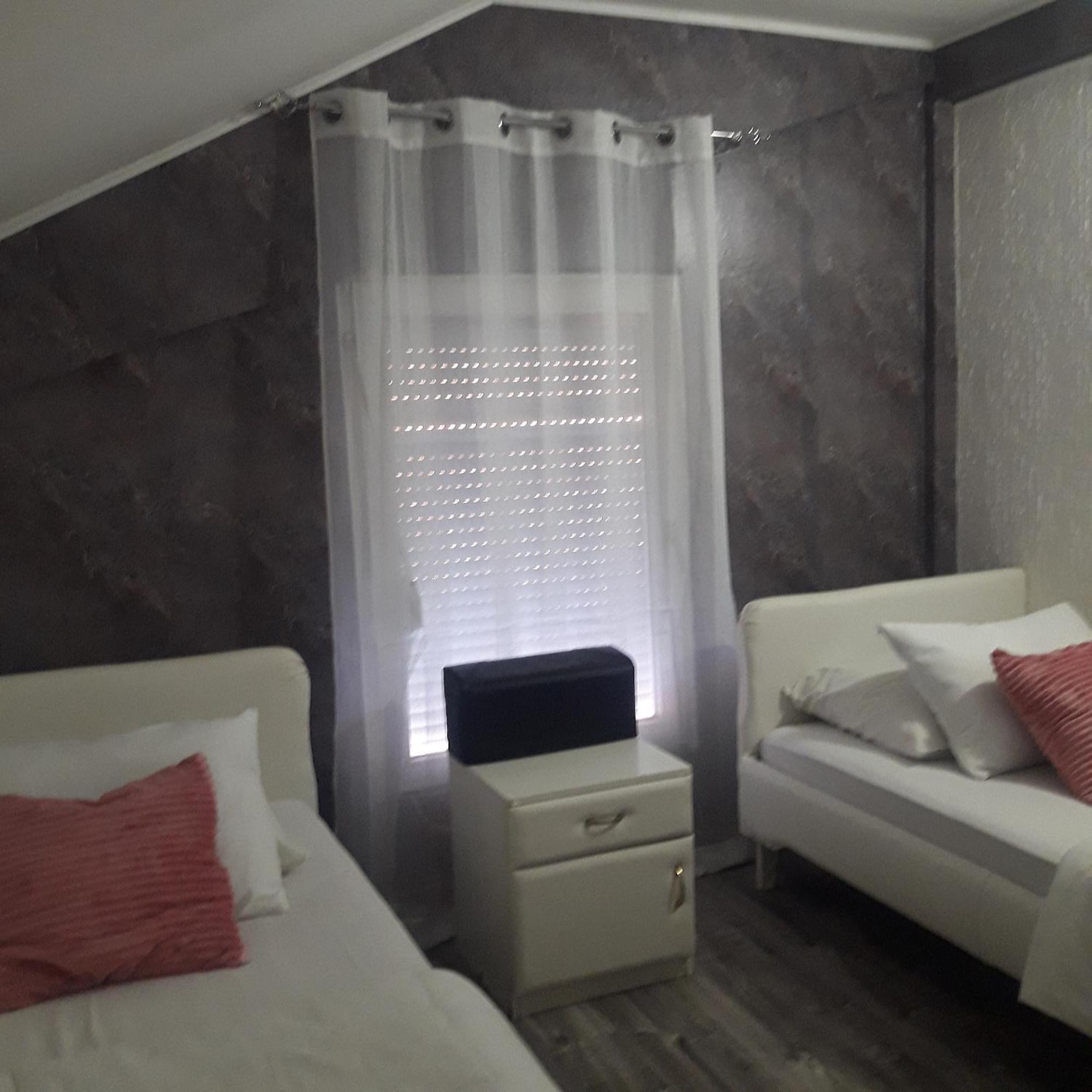 Apartmani Nis Exterior foto